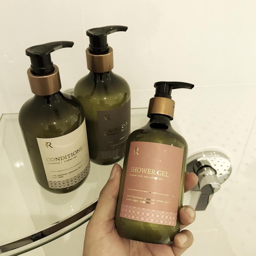 Отель The Raintree 4*